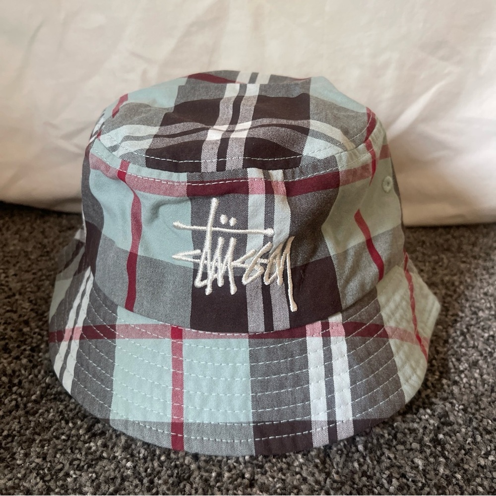 Stussy Black and Gray Plaid bucket hat L/Xl